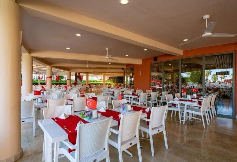 בית מלון כפרי Palmeras Beach