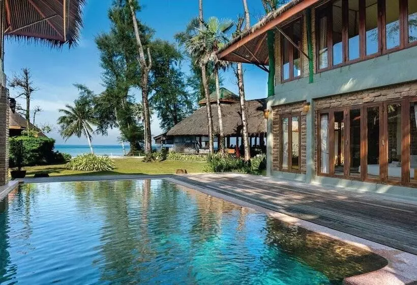 Peter Pan Resort @ Koh Kood