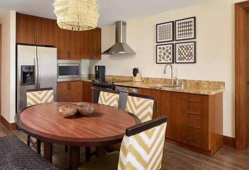 Курорт Hilton Grand Vacations Club Kings’ Land Waikoloa