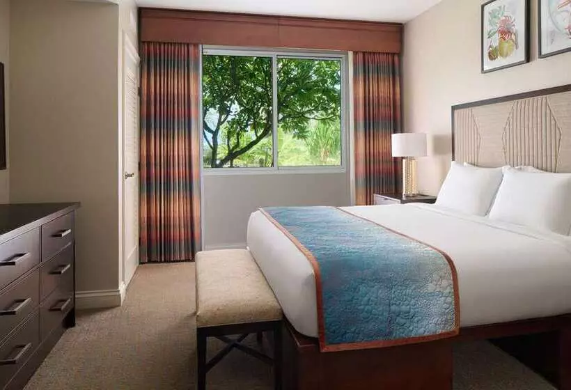 Курорт Hilton Grand Vacations Club Kings’ Land Waikoloa