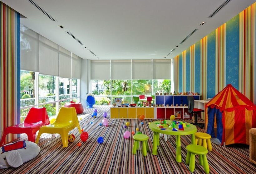 Wyndham Sea Pearl Resort, Phuket