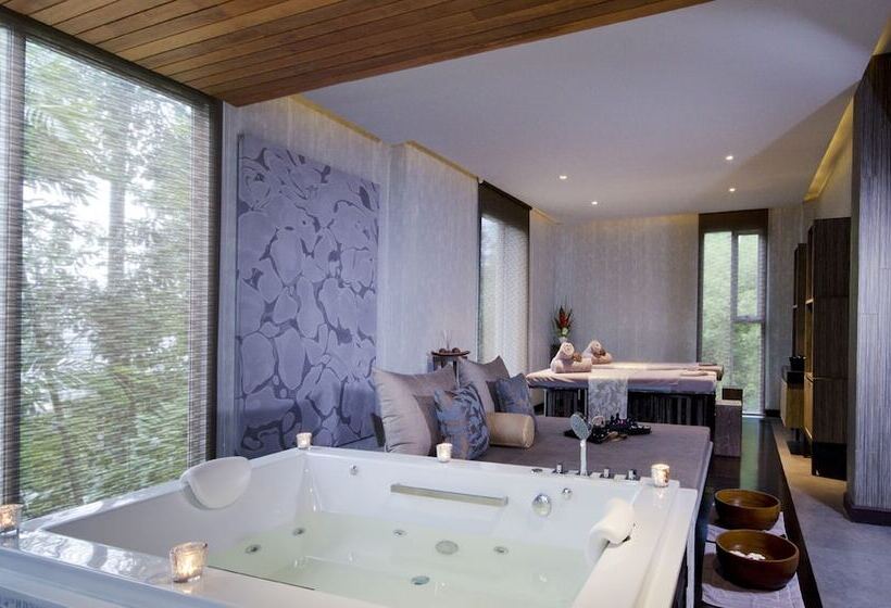 Wyndham Sea Pearl Resort, Phuket