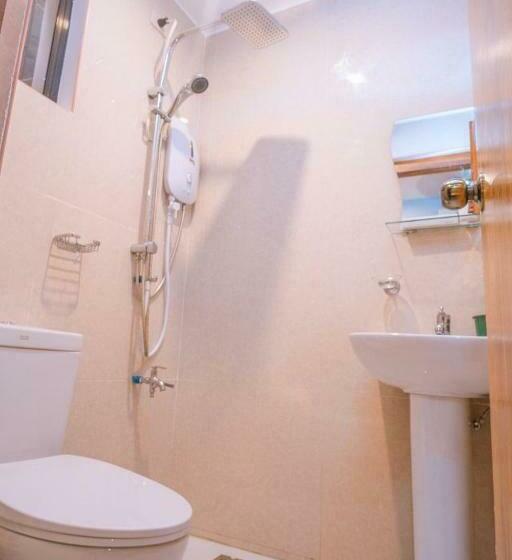 Общежитие Argamosa Bayside Inn