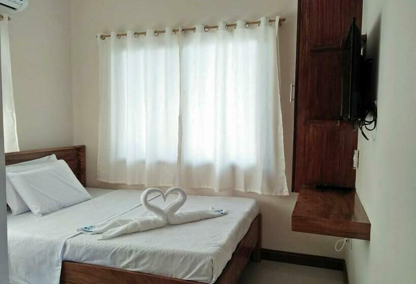 Общежитие Argamosa Bayside Inn