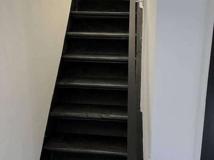 پانسیون Bed Collège