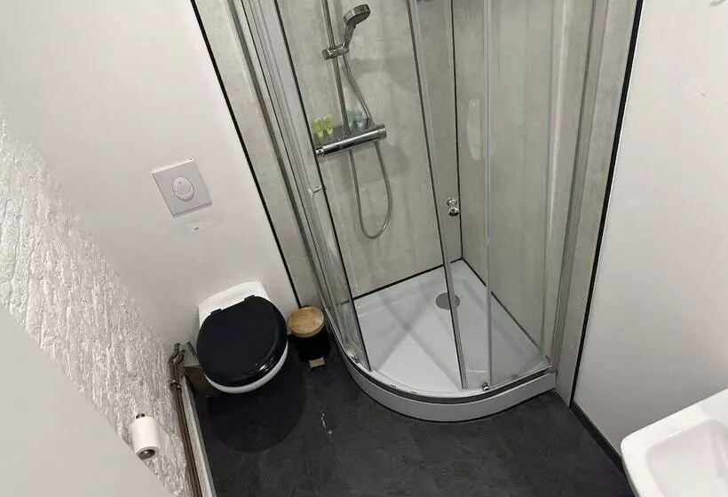 پانسیون Bed Collège