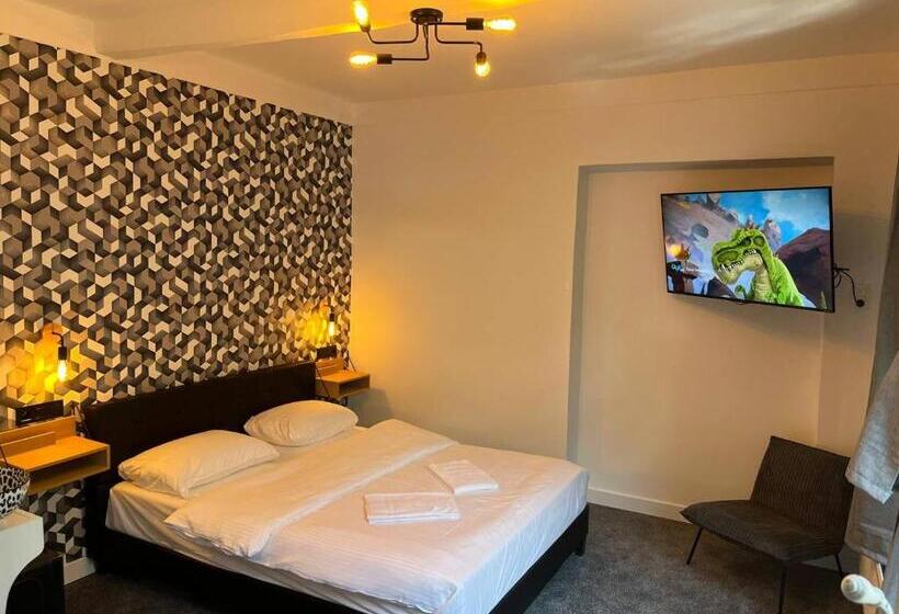 پانسیون Bed Collège