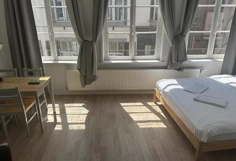 پانسیون Bed Collège