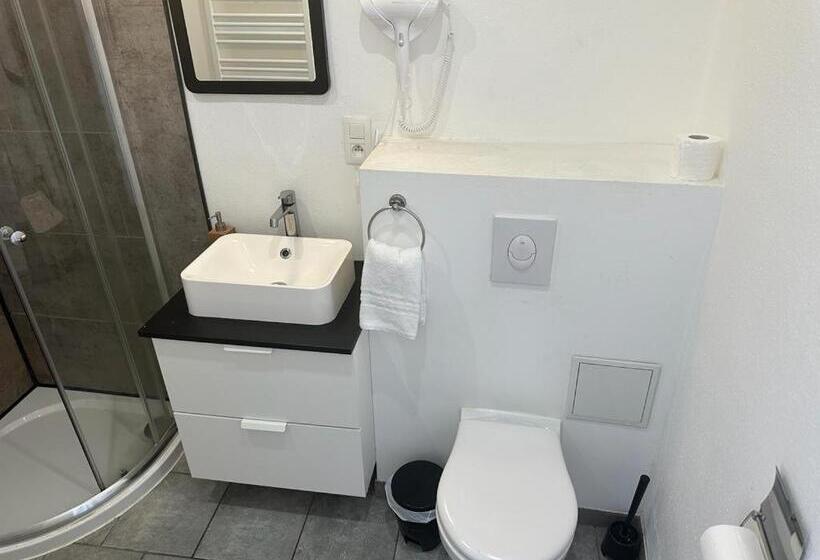 پانسیون Bed Collège