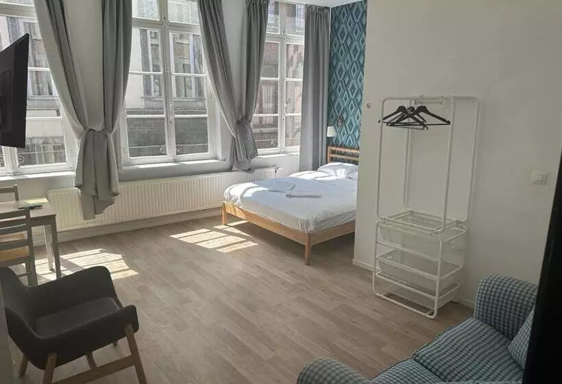 پانسیون Bed Collège