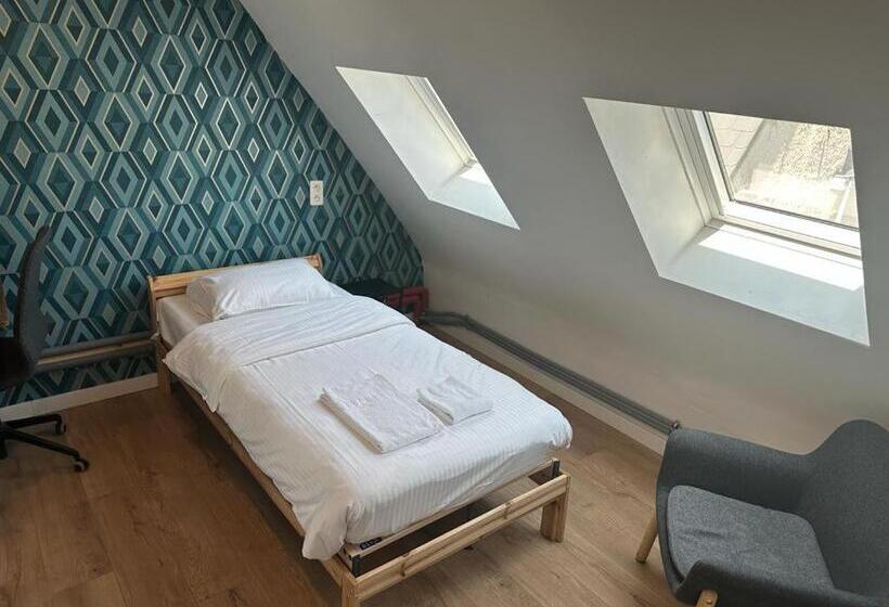 پانسیون Bed Collège