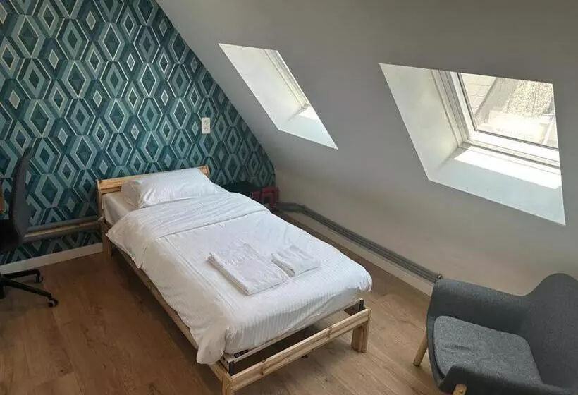 پانسیون Bed Collège