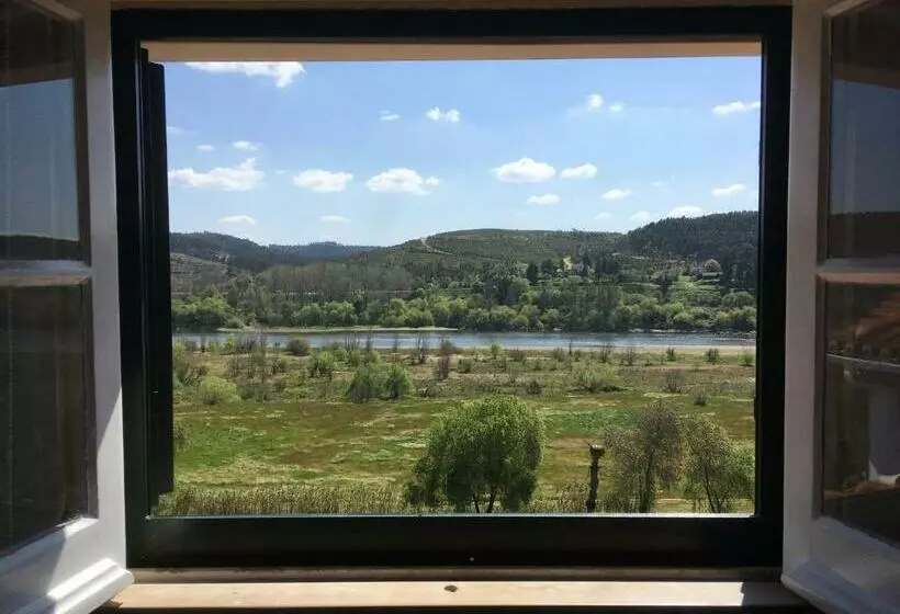 Aamiaismajoitus (B&B) Casa Da Praia Do Ribatejo