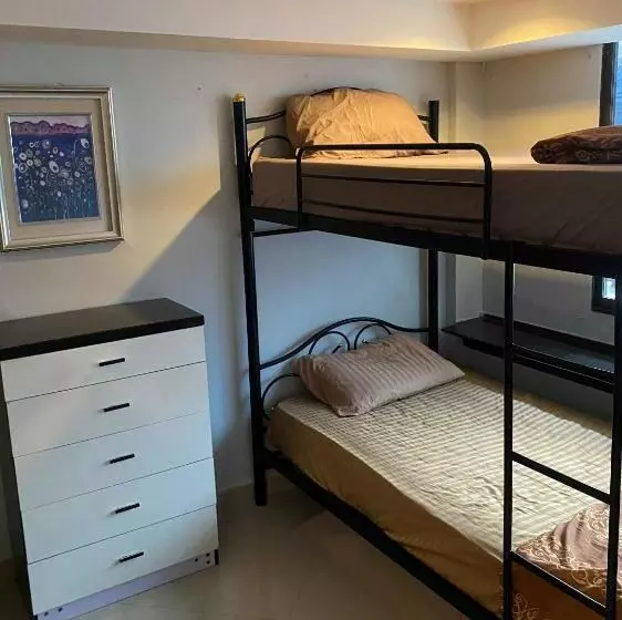 Jomtien Beach Hostel & Guesthouse
