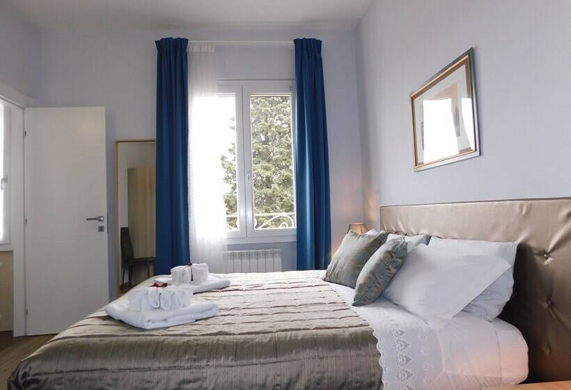 پانسیون Porta Alla Croce Guest House