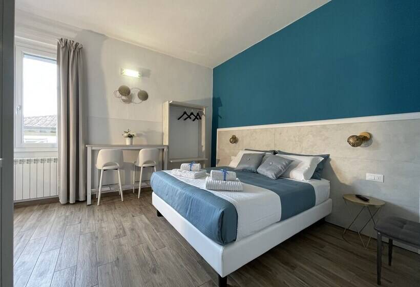 پانسیون Porta Alla Croce Guest House