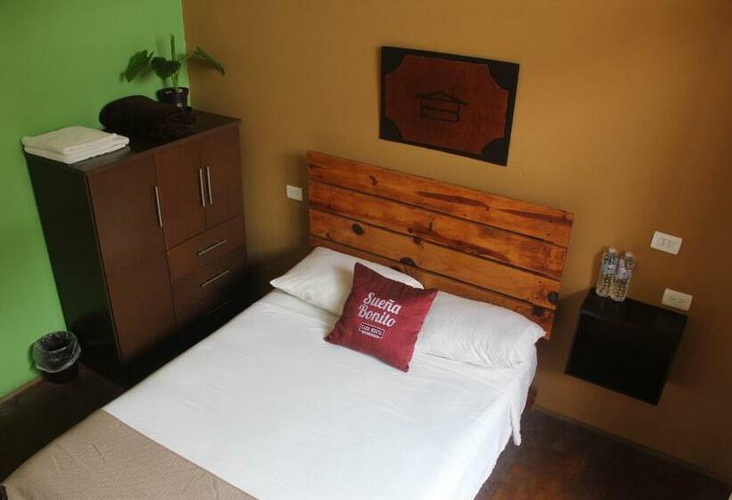 Casa Bonita Hotel Y Hostal