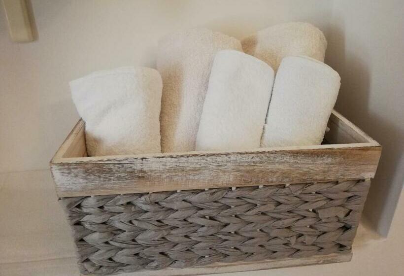 Il Vicolo Di Ripa B&b