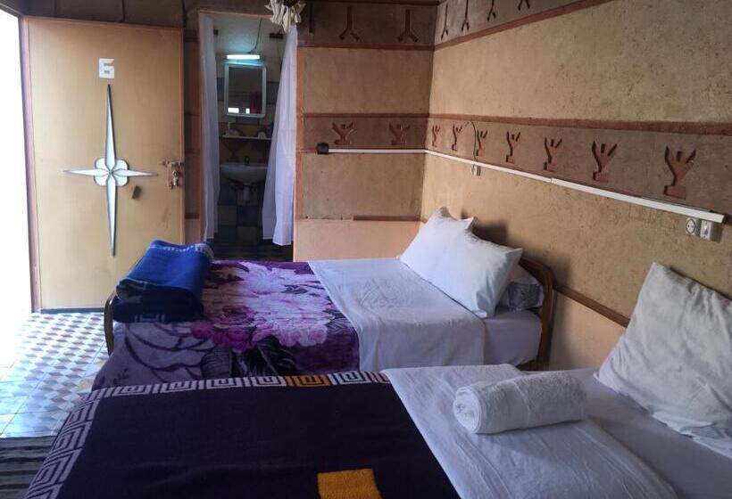 Отель Hôtel Panoramique De La Vallée