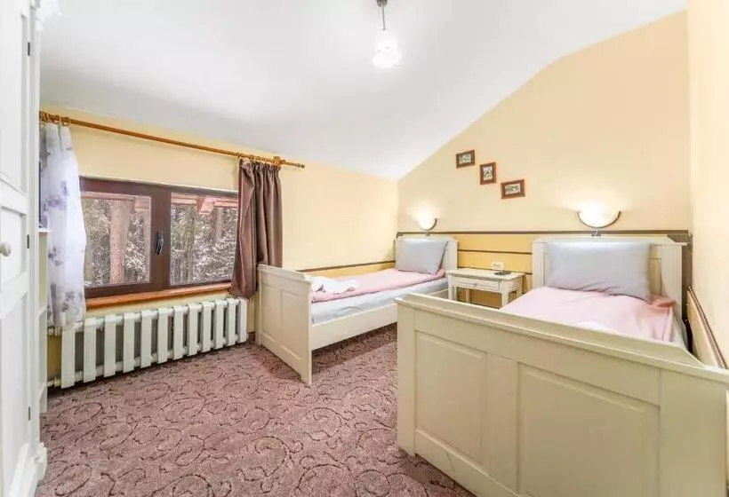پانسیون House Shiligarnika