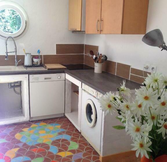 פנסיון La Maison Bleue