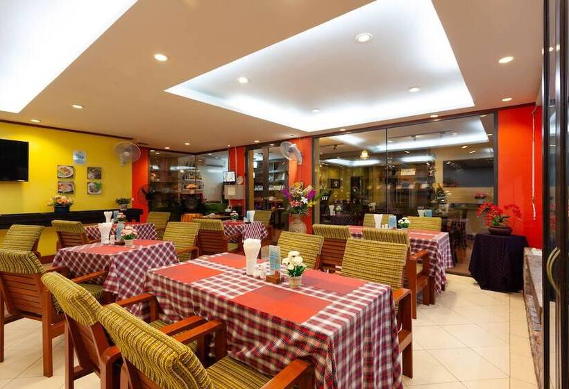 Baumancasa Beach Resort