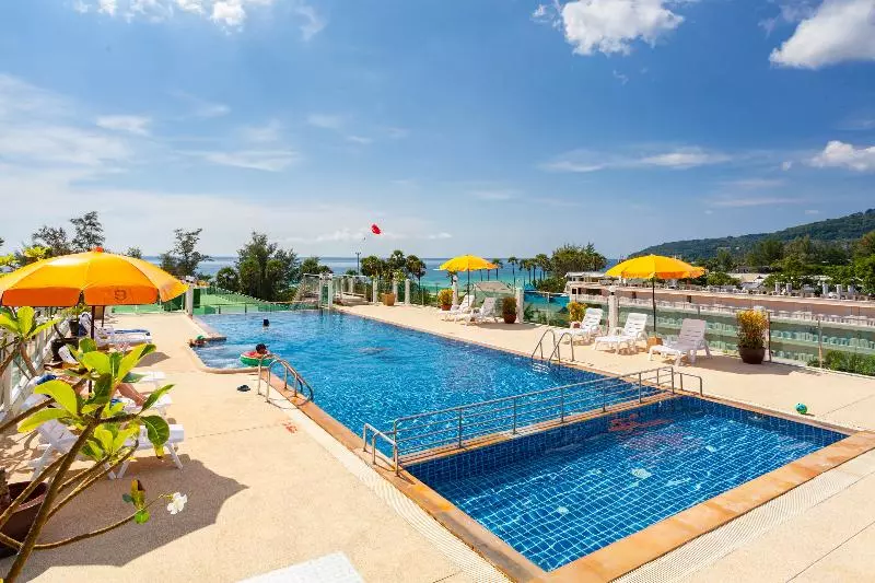 Baumancasa Beach Resort