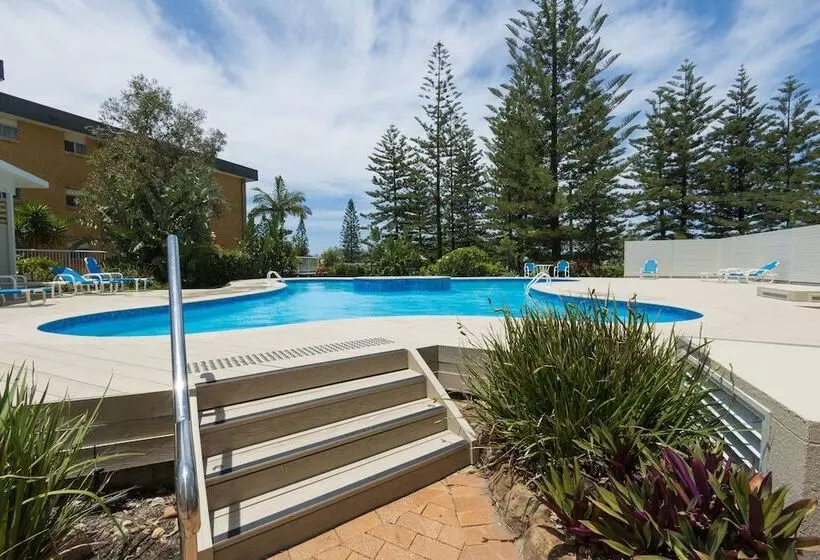 Burleigh Surf Apartments
