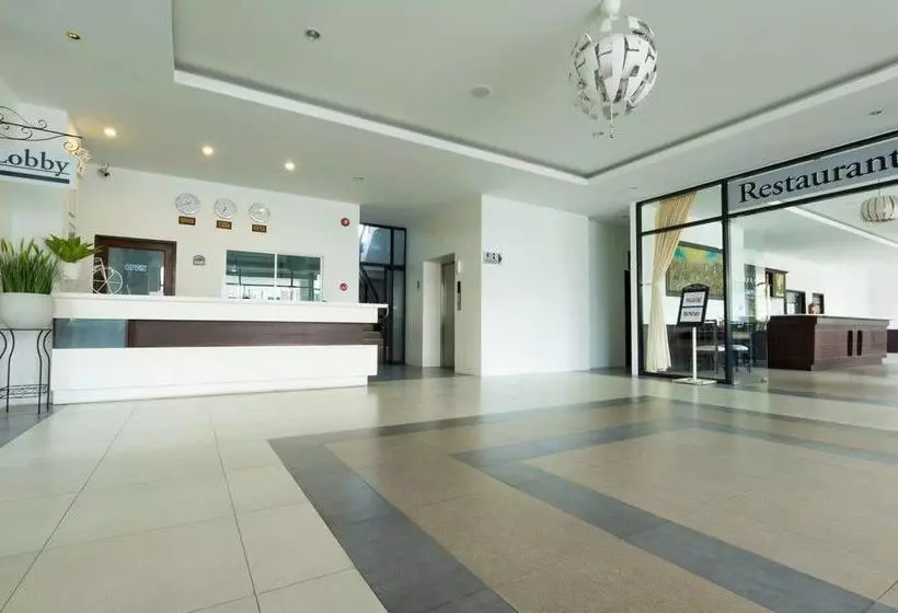 בית מלון כפרי Chatkaew Hill & Residence