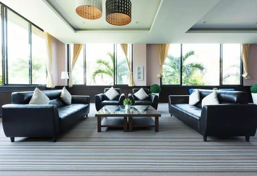 בית מלון כפרי Chatkaew Hill & Residence