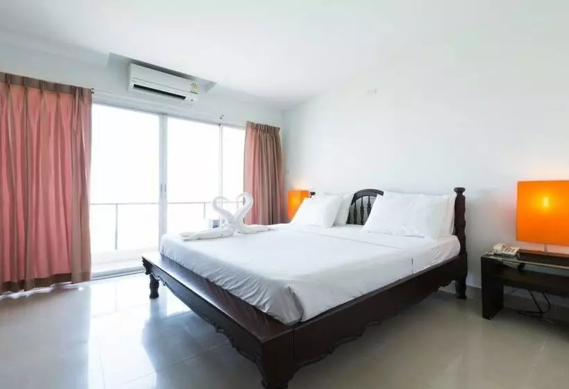 בית מלון כפרי Chatkaew Hill & Residence