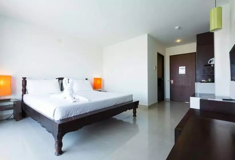 בית מלון כפרי Chatkaew Hill & Residence