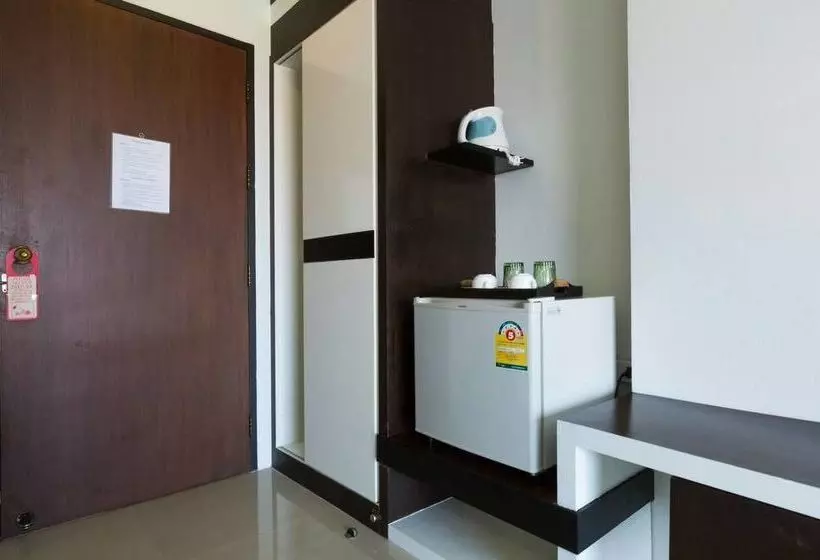 בית מלון כפרי Chatkaew Hill & Residence