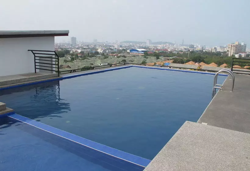 בית מלון כפרי Chatkaew Hill & Residence