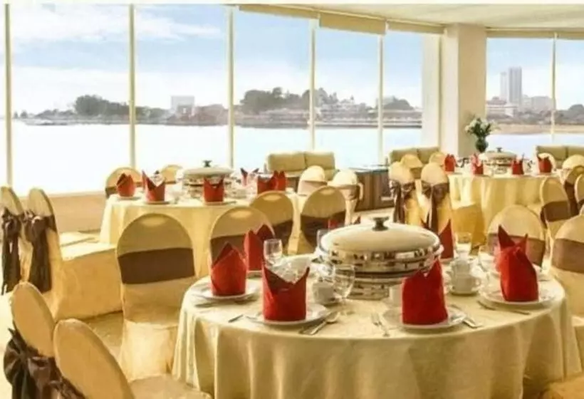 Duyong Marina & Resort