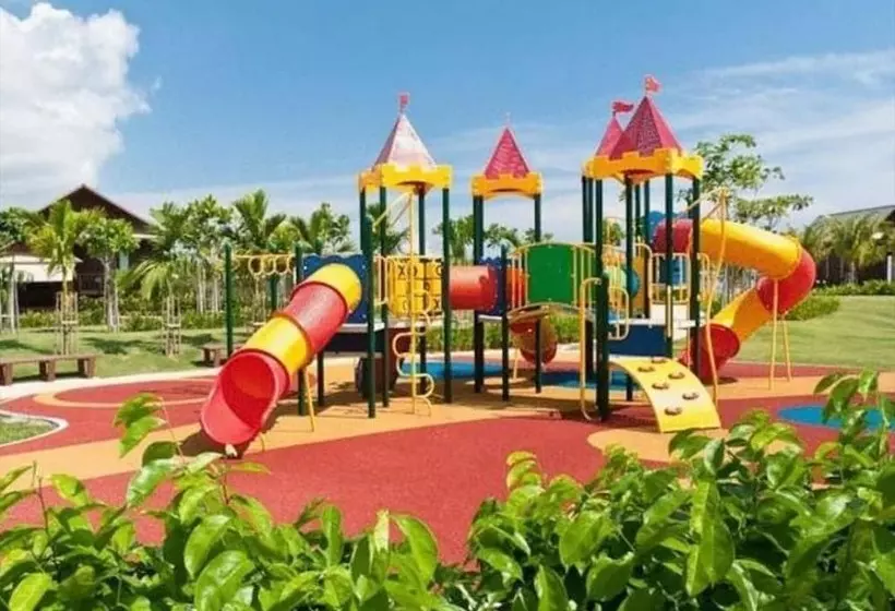 Duyong Marina & Resort