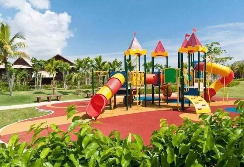 Duyong Marina & Resort