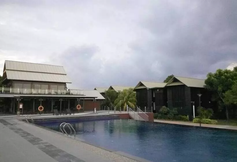 Duyong Marina & Resort