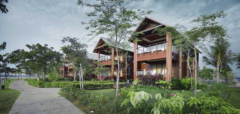 Duyong Marina & Resort