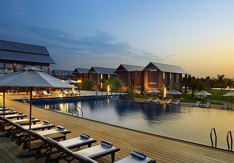 Duyong Marina & Resort