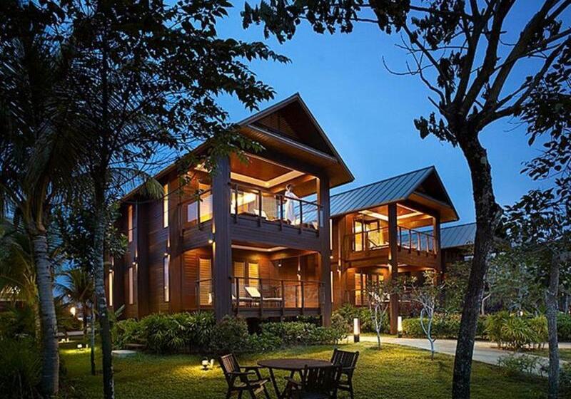 Duyong Marina & Resort