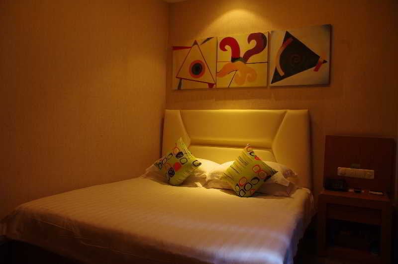 Ejon Fashion Hotel Yiwu