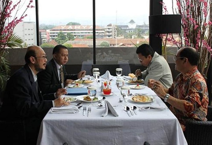 Amaroossa Hotel Bandung