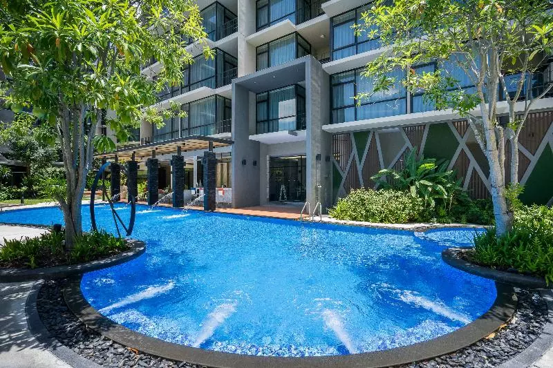 Altera Hotel And Residence By At Mind