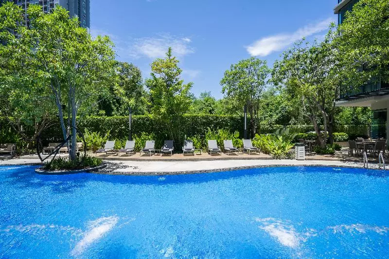 Altera Hotel And Residence By At Mind