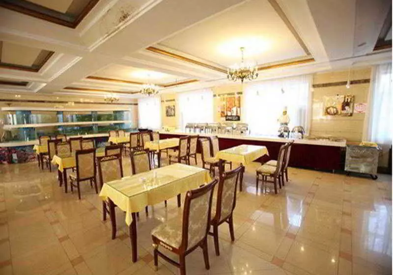 Отель Century Towers