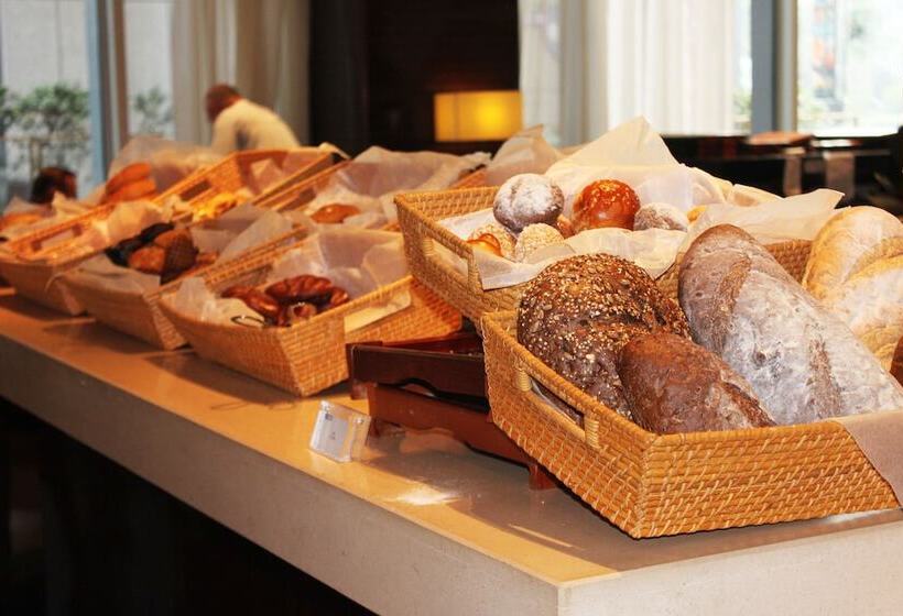 בית מלון כפרי Courtyard By Marriott Shanghai Jiading