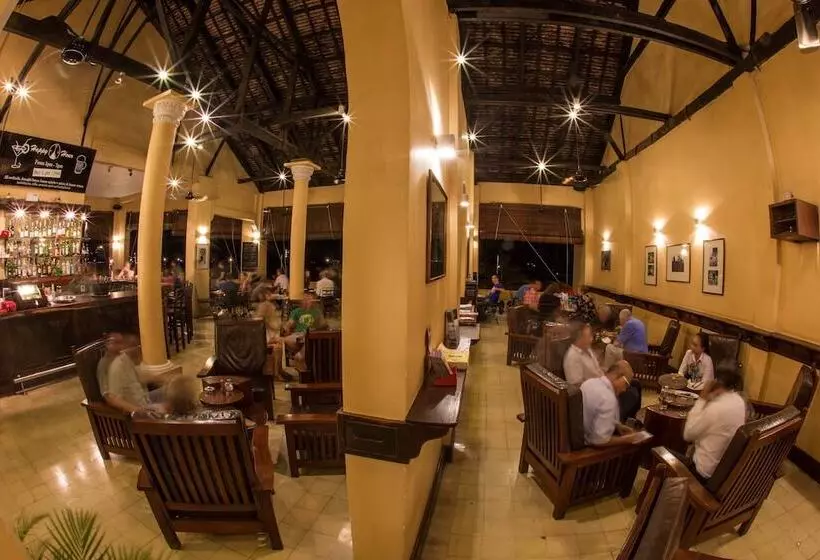 בית מלון כפרי Fcc Phnom Penh Boutique