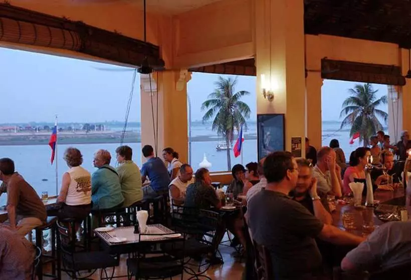 בית מלון כפרי Fcc Phnom Penh Boutique