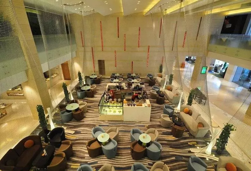Holiday Inn Qingdao City Center, An Ihg Hotel   May 4th Square
